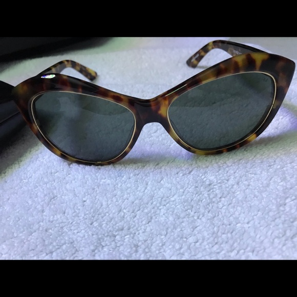 Rebecca Minkoff Accessories - 🌺REBECCA MINKOFF SUNGLASSES🌺